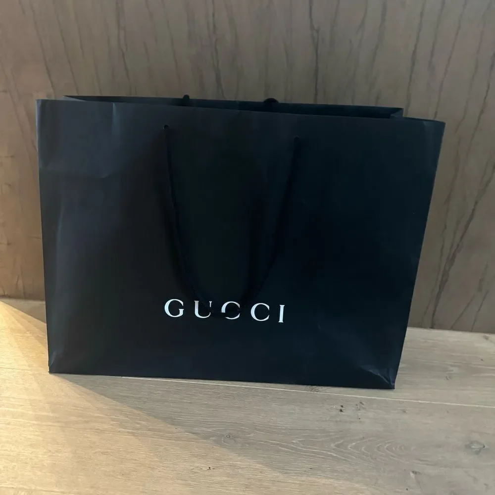 GUCCI Black Spell Out Shopping Bag